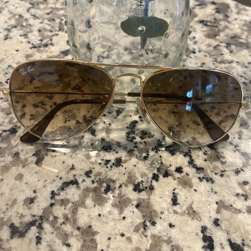 Rayban brown aviators